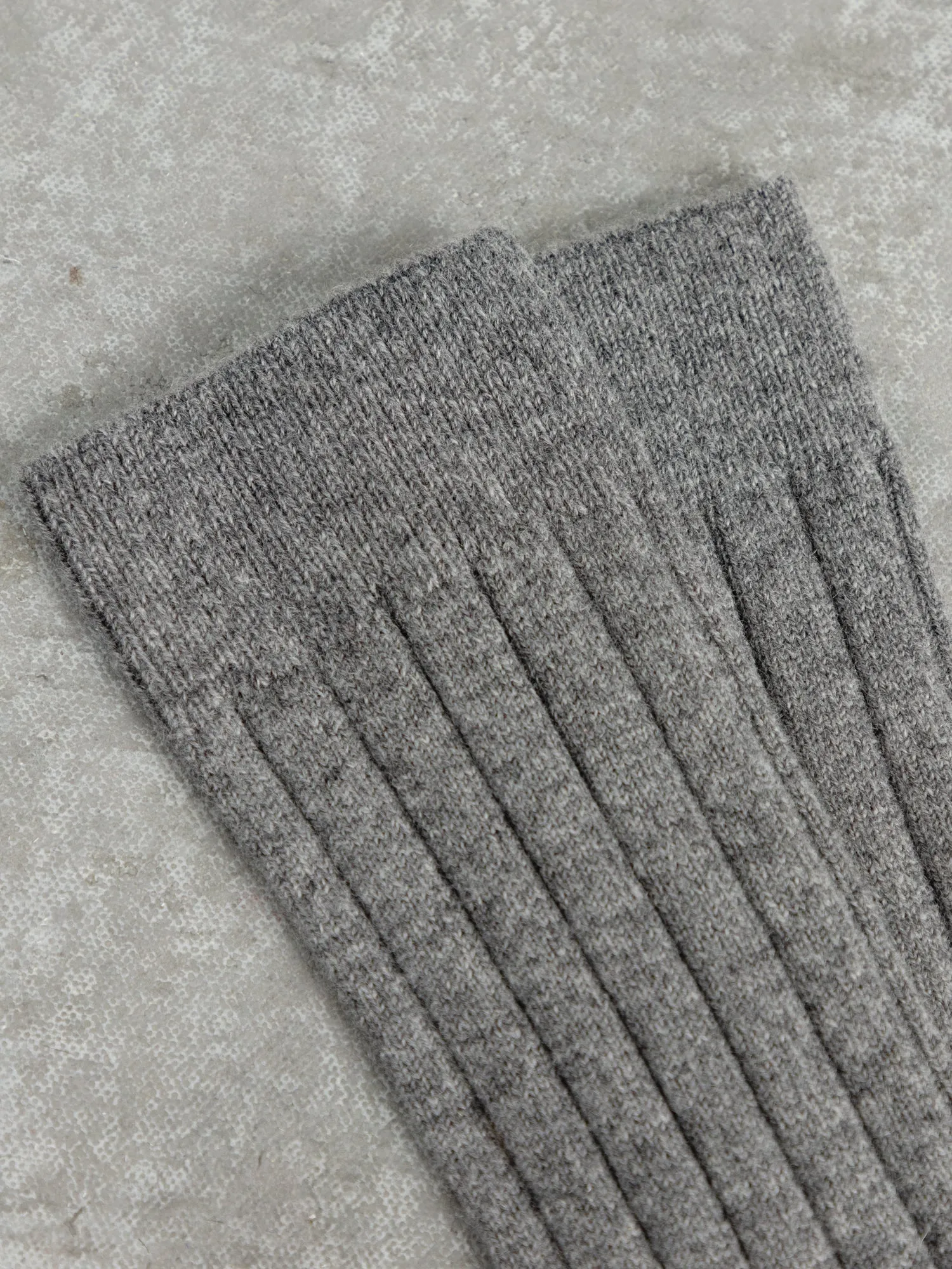 The Cashmere Socks - Cobble Grey